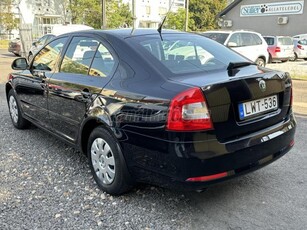 SKODA OCTAVIA 1.4 Ambiente MAGYAR VEZ. SZERV.KÖNYV . 1 TULAJ