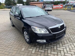 SKODA OCTAVIA Combi 1.2 TSI Elegance VEZETETT SZERVIZKÖNYV!VONÓHOROG!XENON!