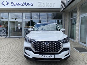 SSANGYONG REXTON 2.2 e-XDI Premium 4WD (Automata) (7 személyes ) Premium Plus + Tech + Naptető + 20 Felni. Mo.i. 1 Tulajdonos. Gyári garanciális