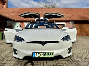 TESLA MODEL X 90D (Automata)