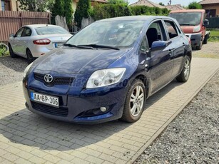 TOYOTA AURIS 1.4 Luna Vezetett szerviztörténet! Friss vizsgával!