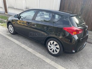 TOYOTA AURIS 1.6 E15UT (A)