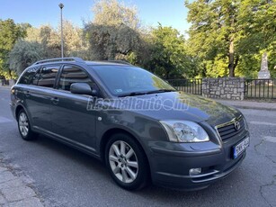 TOYOTA AVENSIS 2.0 Sol Executive Xenon.ABS..ASR..ESP Gyönyörű állapotú! 214000 km.!!!