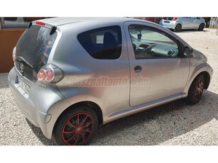 TOYOTA AYGO 1.0