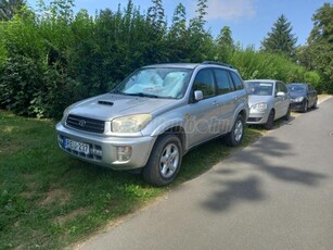 TOYOTA RAV 4 Rav4 2.0 D-4D 4x4