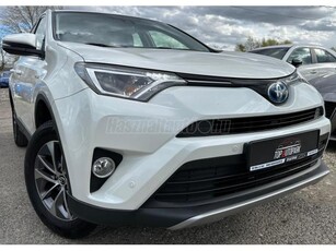 TOYOTA RAV 4 Rav4 2.5 Hybrid Active MY18 e-CVT Navigáció/Tolatókamera