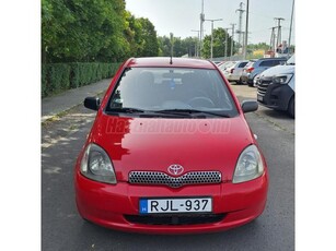 TOYOTA YARIS 1.0 Linea Luna