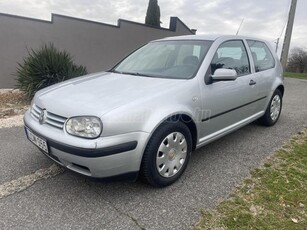 VOLKSWAGEN GOLF IV 1.6 Edition