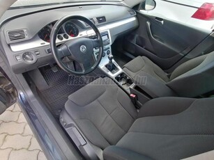 VOLKSWAGEN PASSAT VI Variant 2.0 CR TDI Comfortline ROZSDAMENTES