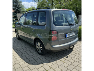 VOLKSWAGEN TOURAN 1.9 PD TDi