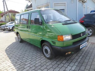 VOLKSWAGEN TRANSPORTER T4 2.5 Basic Trend 9-SZEMÉLYES KISBUSZ!2.5TD!