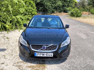 VOLVO C30 1.6 Summum 137.000km.Alu.Bör.Automata klíma.Bőrmultikormány.PDC(elől-hátul)ülés fűtés