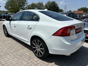 VOLVO S60 2.0 D [D3] Momentum Teljes szervizmúlt.megkímélt állapotban!!