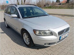 VOLVO V50 1.6 D Kinetic