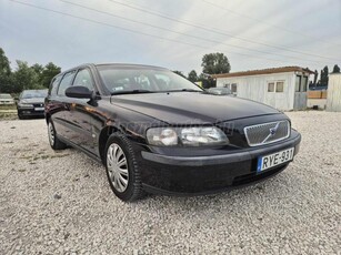 VOLVO V70 2.4 Millennium