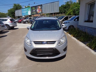 FORD C-MAX Grand1.6 VCT Trend 122ekm!! Vezetett szervizkönyv! Garancia!