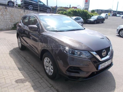 NISSAN QASHQAI 1.3 DIG-T Acenta MAGYAR!65000km!VEZETETT SZERVIZKÖNYVES!