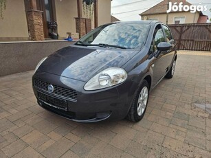 Fiat Grande Punto 1.4 8V Active 105 EKM! Klíma!...