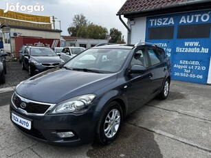 KIA CEE'D 1.6 CRDi ecodynamic 1 tulaj.téli-nyár...