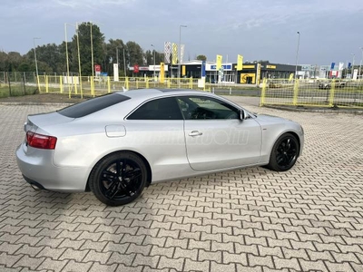 AUDI A5 Coupé 3.0 TDI DPF quattro