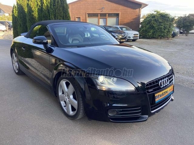 AUDI TT Roadster 2.0TFSI Quattro S-tronic NAVI BŐR XENON ÜLÉSFŰTÉS TEMPOMAT 168E KM