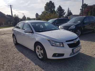 CHEVROLET CRUZE 2.0 D LS Plus LT