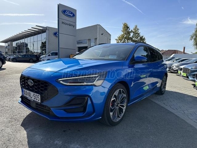 FORD FOCUS 1.0 EcoBoost mHEV ST-Line X DCT A szegedi Ford Hovány márkakereskedés értékesítési vezetőjének autója eladó