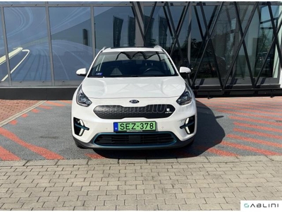 KIA NIRO e-Niro 64kWh Platinum Magyarországi! Leinformálható! Garanciális!