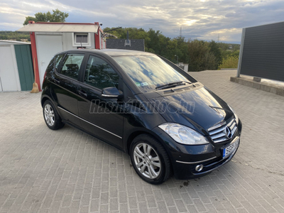 MERCEDES-BENZ A 160 Elegance Autotronic