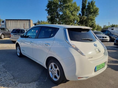 NISSAN LEAF 30KWH ACENTA 38000KM--HŐSZIVATTYÚ-KORMÁNYFŰTÉS-ÜLÉSFŰTÉS-NAVI