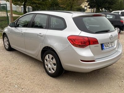 OPEL ASTRA J 1.7 CDTI Active