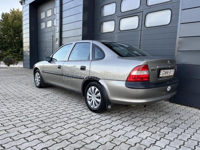 OPEL VECTRA 1.6 16V GL SZERVIZELT / 1.TULAJ / MAGYARORSZÁG-i / FRISS MŰSZAKI VIZSGA