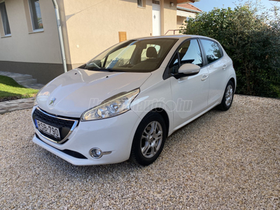 PEUGEOT 208 1.4 HDi Active