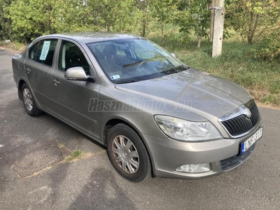 SKODA OCTAVIA 1.6 Ambiente