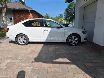 SKODA OCTAVIA 1.6 CR TDI Style