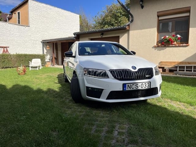 SKODA OCTAVIA 2.0 CR TDI RS DSG