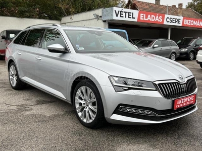 SKODA SUPERB Combi 2.0 TDI SCR Style DSG M.o.-i 1. tul. LED Távtartó 4xÜlésfűtés Carplay PDC Kamera Keyless