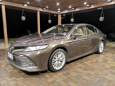 TOYOTA CAMRY 2.5 Hybrid Executive CVT Magyarországi Videós hirdetés