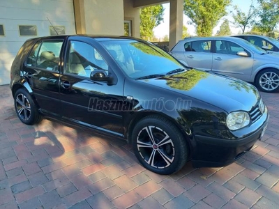 VOLKSWAGEN GOLF IV 1.6 Comfortline 1.6 SR MOTORRAL