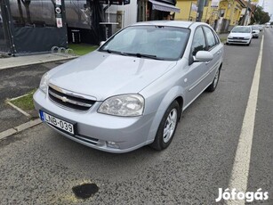 Chevrolet Lacetti 1.6 16V Elite Vonóhorog