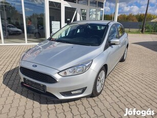 Ford Focus 1.0 Ecoboost Trend Szép Állapotú. 13...