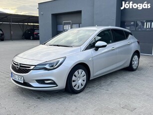 Opel Astra K 1.6 CDTI Start-Stop Excite Navi.Bő...