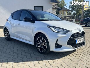 Toyota Yaris 1.5 Hybrid Selection Elegant e-CVT...