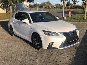 Eladó Lexus CT