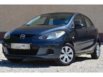 MAZDA 2 1.3i CE Plus 1. Tulajdonos. Szerviz. Klíma. Gyári kulcsok. Elektromos ablakok. ISOFIX