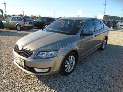 SKODA OCTAVIA 1.6 CR TDI Ambition Magyarországi