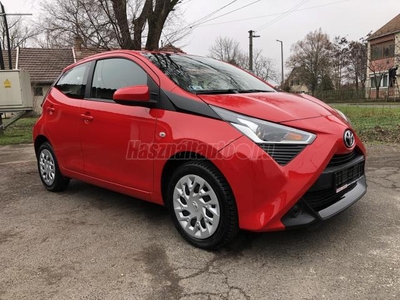 TOYOTA AYGO 1.0 Selection x-cite KLÍMÁS.ABS.LÉGZSÁKOK.TEMPOMAT.MAGYARORSZÁGI.JÓ ÁLLAPOTBAN !!