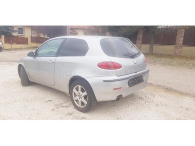 ALFA ROMEO 147 1.9 JTD Distinctive 172000KM!KÜLFÖLDI PAPÍROKKAL!