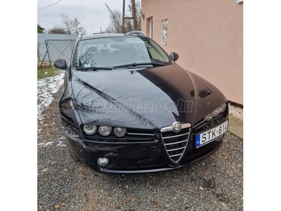 ALFA ROMEO 159 2.4 JTDm 20V Distinctive (Automata)