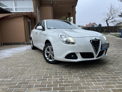 ALFA ROMEO GIULIETTA 1.4 TB Distinctive Q2/FRISS SZERVIZ/TEMPOMAT/DNA KAPCSOLÓ/CSERE-BESZÁMÍTÁS/SÉRÜLÉSMENTES